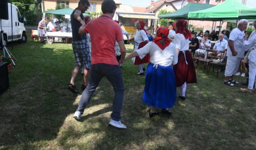 570. výročie prvej písomnej zmienky obce Stará Bašta